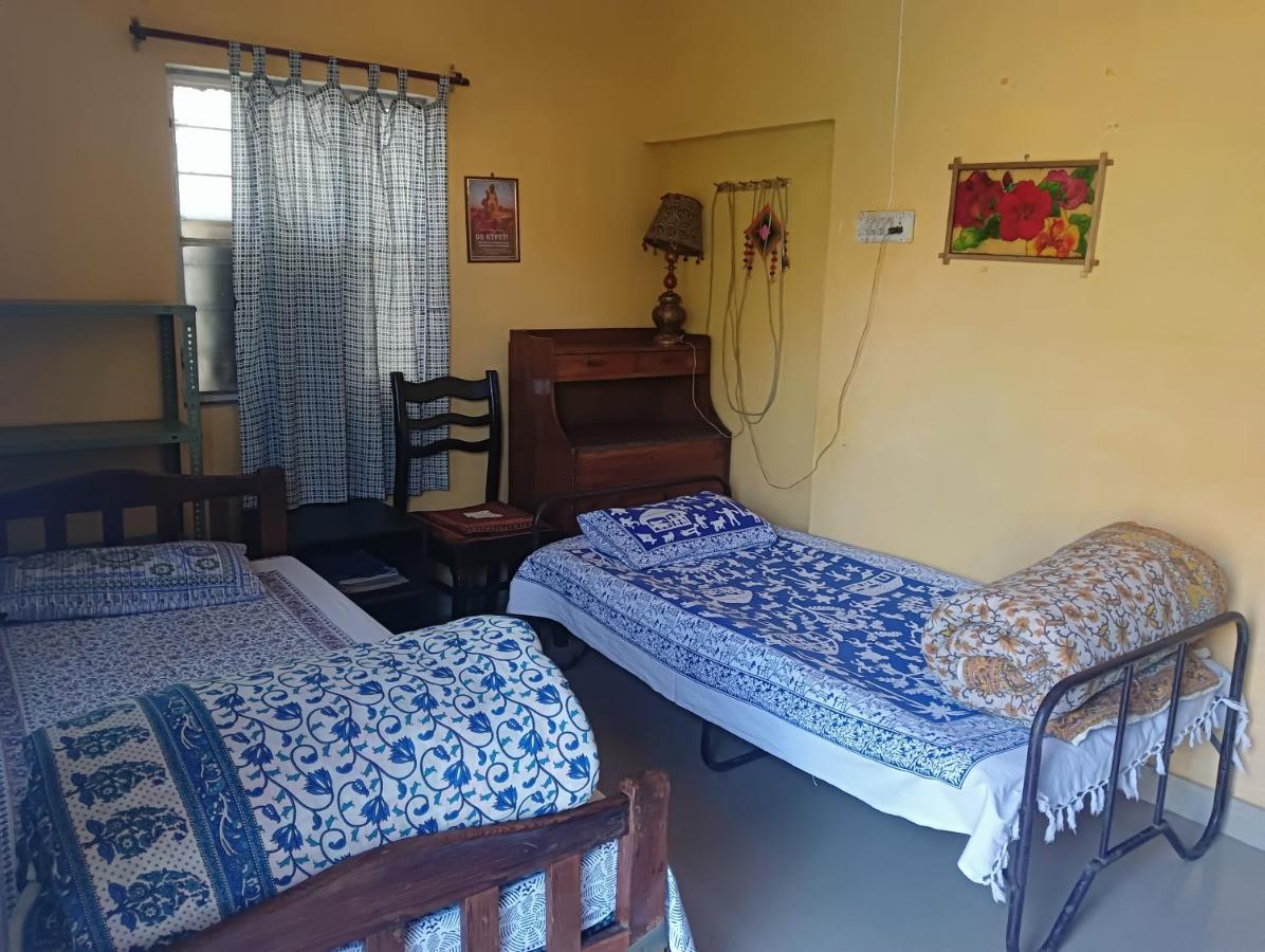 ג'איפור Nadya Homestay For Female & Family מראה חיצוני תמונה
