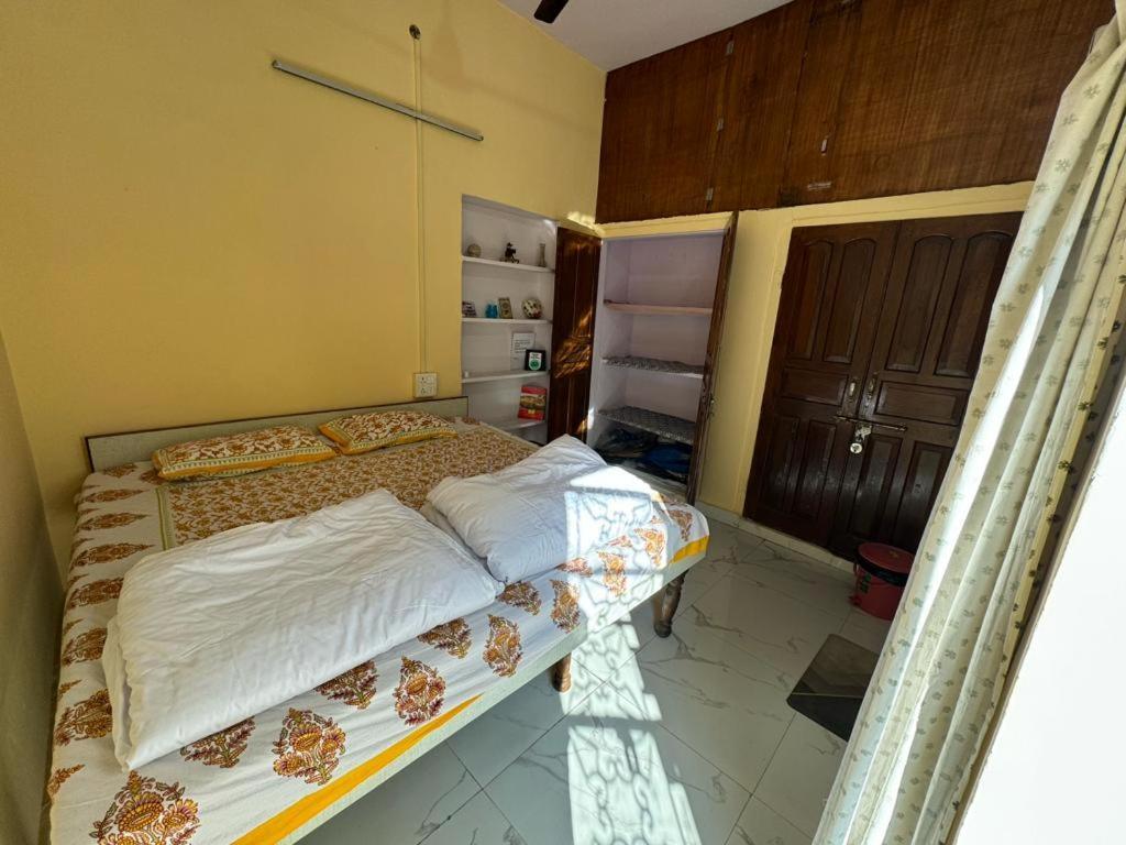 ג'איפור Nadya Homestay For Female & Family מראה חיצוני תמונה