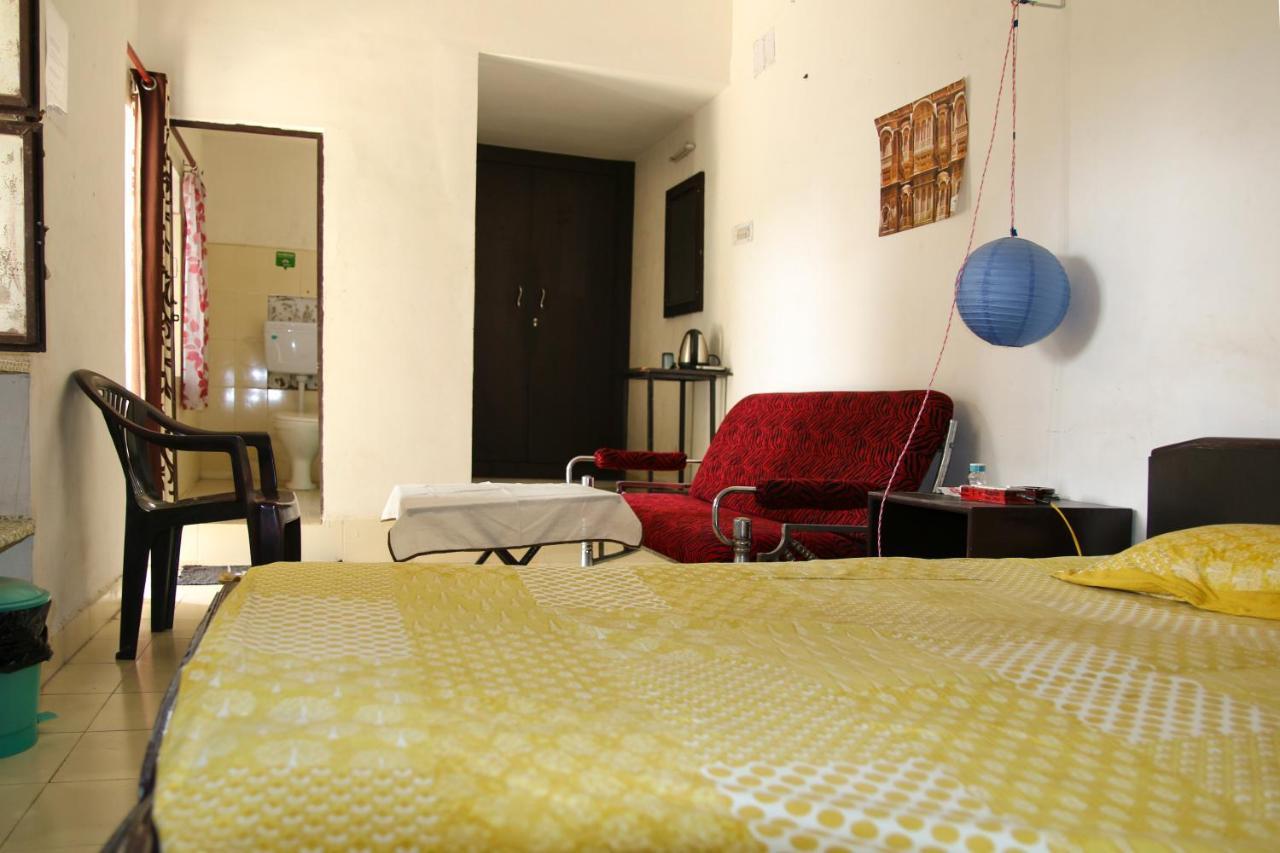 ג'איפור Nadya Homestay For Female & Family מראה חיצוני תמונה