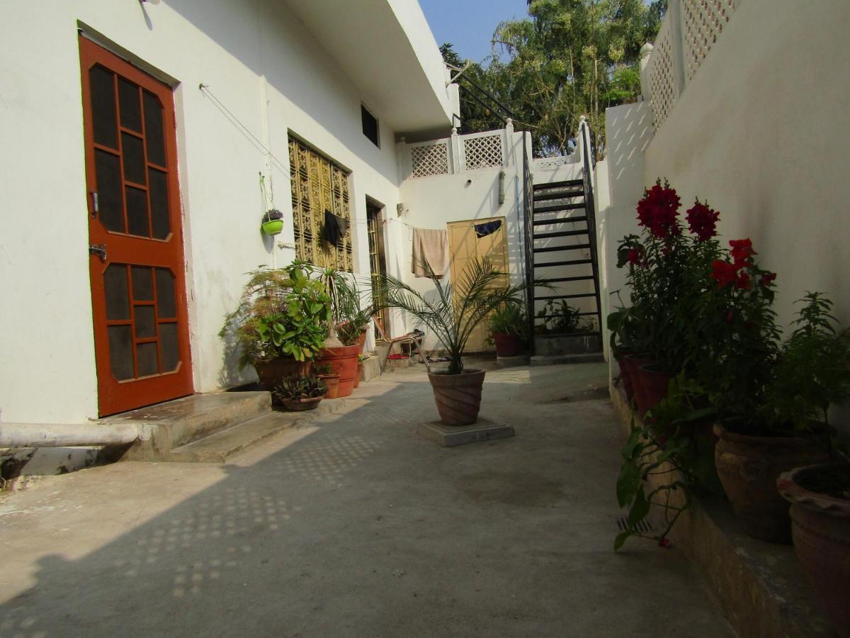 ג'איפור Nadya Homestay For Female & Family מראה חיצוני תמונה